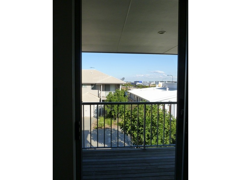 North Lakes QLD 4509