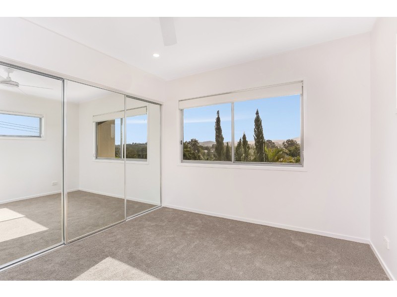 12 11 ROLLESTON STREET, Keperra QLD 4054
