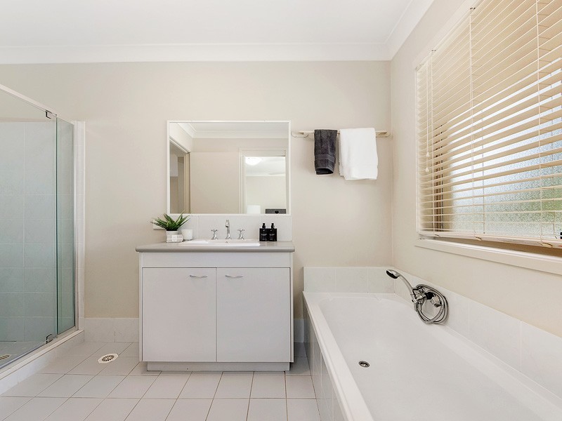 757 ASHMORE ROAD, Molendinar QLD 4214