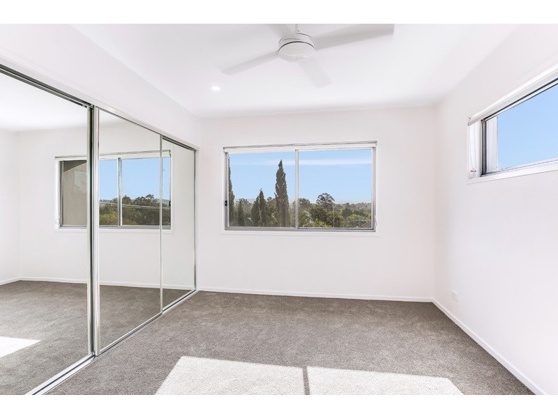 3 11 Rolleston St, Keperra QLD 4054