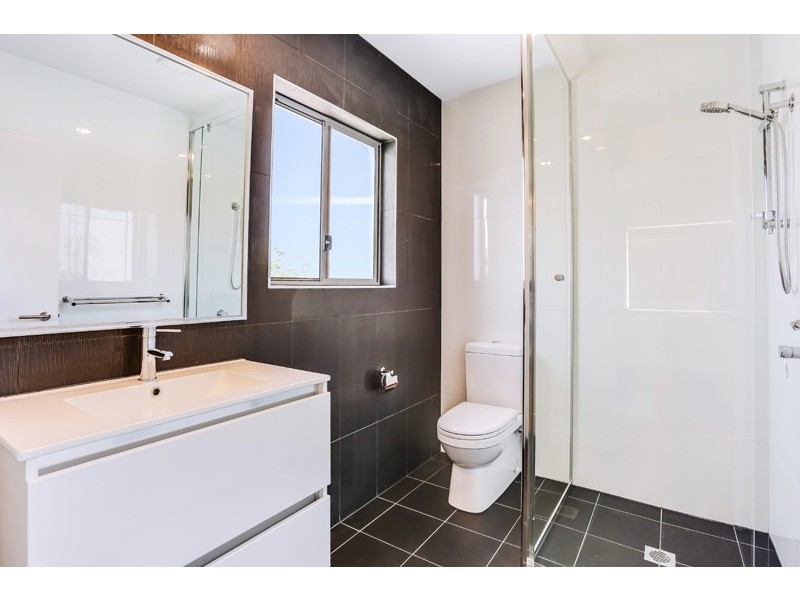 3 11 Rolleston St, Keperra QLD 4054