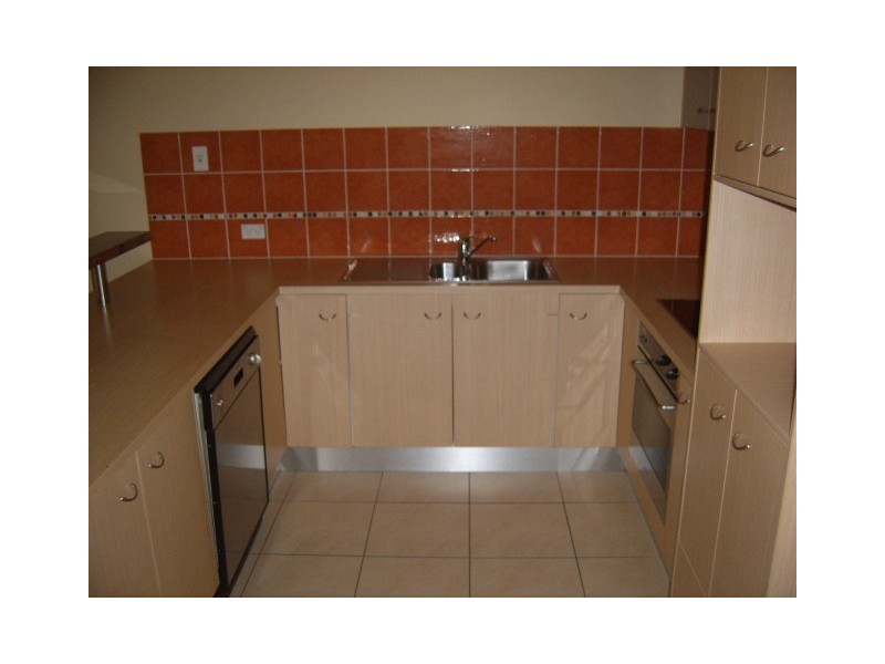 59B/4 University Drive, Robina QLD 4226