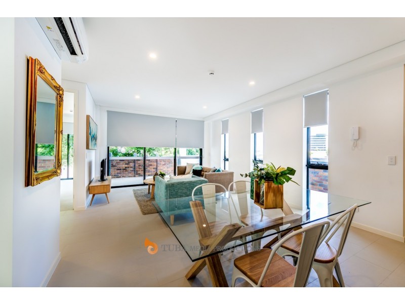 366 Sandgate Road, Albion QLD 4010