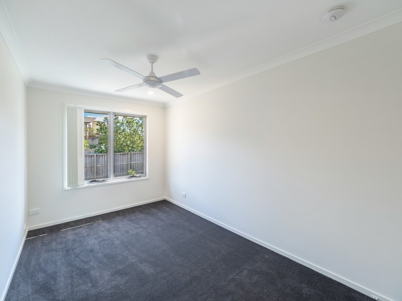 U1867/9 Springfield College Drive, Springfield QLD 4300