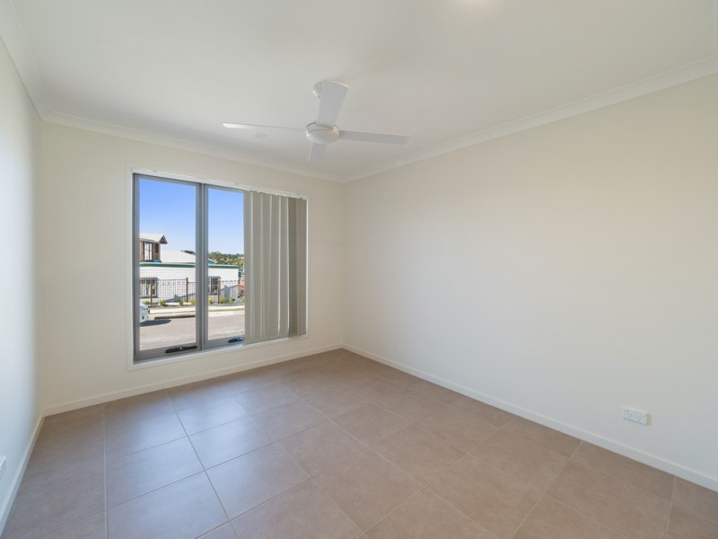 U1867/9 Springfield College Drive, Springfield QLD 4300
