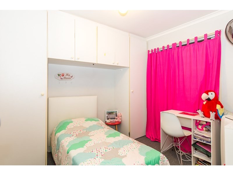 24 Verdon Court, Petrie QLD 4502