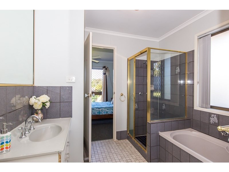 24 Verdon Court, Petrie QLD 4502