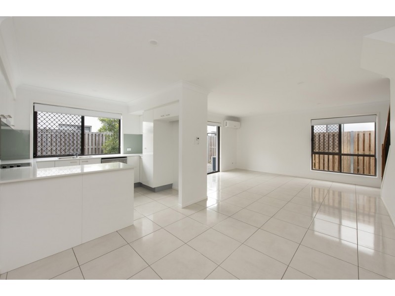 1/60 Grahams Road, Strathpine QLD 4500