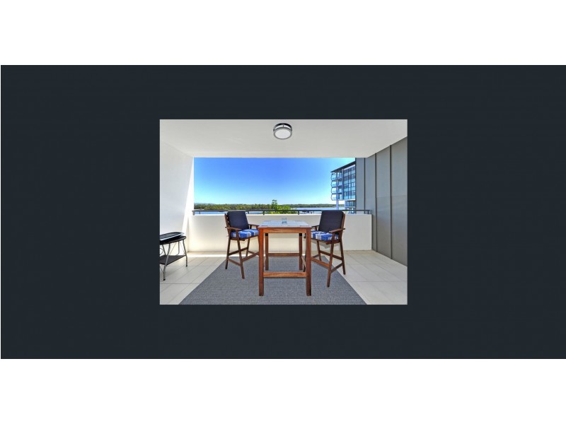 Paradise Point QLD 4216