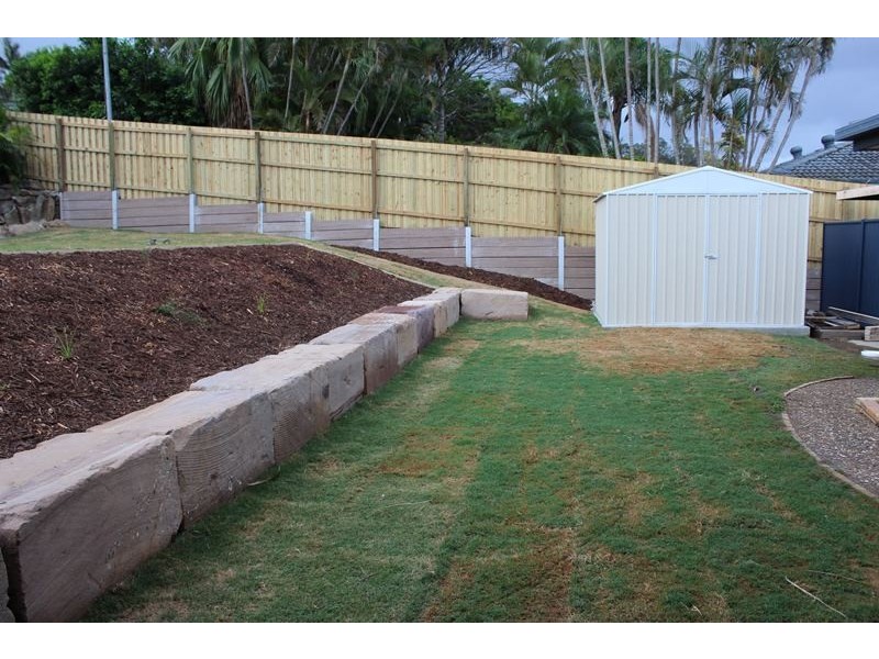 25 Macquarie Drive, Petrie QLD 4502