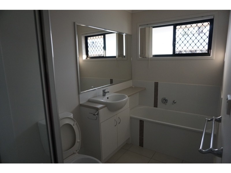 UNIT 27/130 ROCKFIELD ROAD, Doolandella QLD 4077