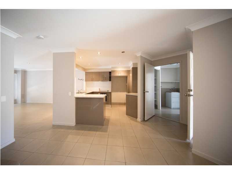 18 12 Bridgman Drive, Reedy Creek QLD 4227