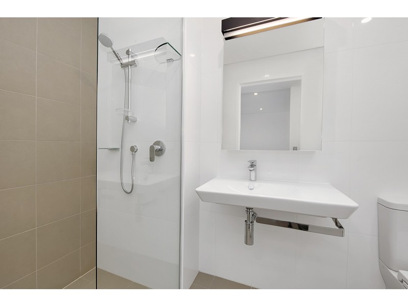 6 Manning Street, Milton QLD 4064