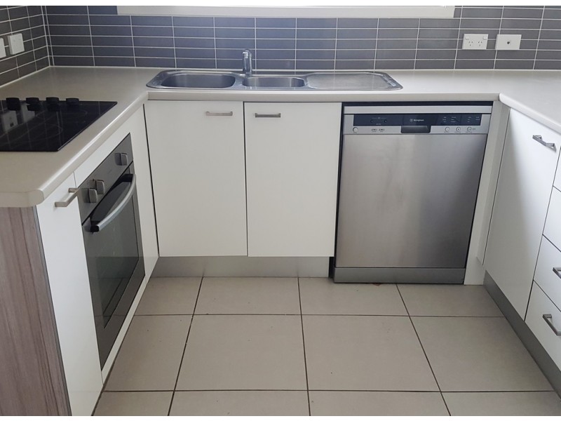 19 / 80 GROTH ROAD, Boondall QLD 4034