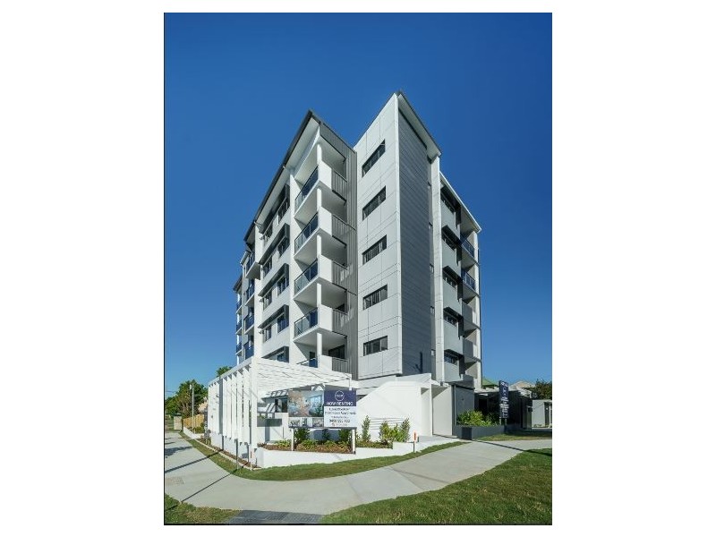 65 Hilltop Ave, Chermside QLD 4032