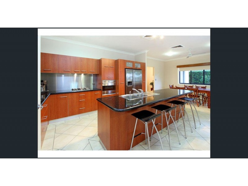 4 Montalcino Place, Bridgeman Downs QLD 4035