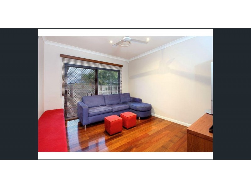 4 Montalcino Place, Bridgeman Downs QLD 4035