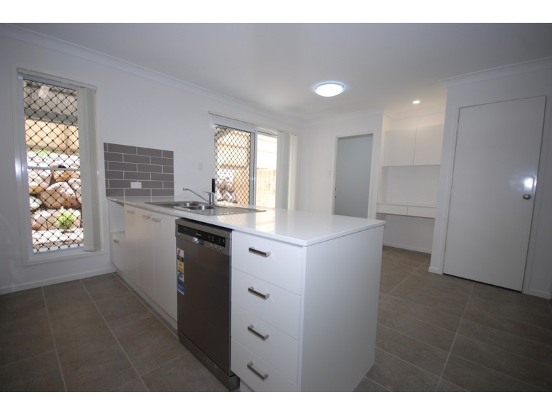 65/280 Government Road, Richlands QLD 4077