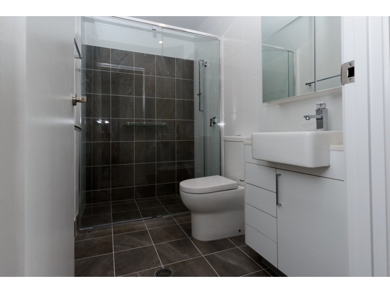 302 / 676 Brunswick Street, New Farm QLD 4005