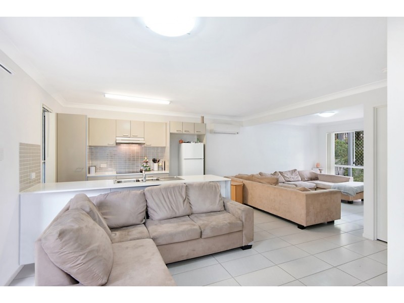 25/75 GORDON ROAD, Redland Bay QLD 4165