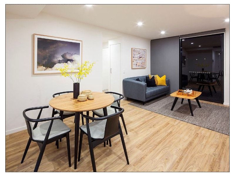 65 Hilltop Ave, Chermside QLD 4032