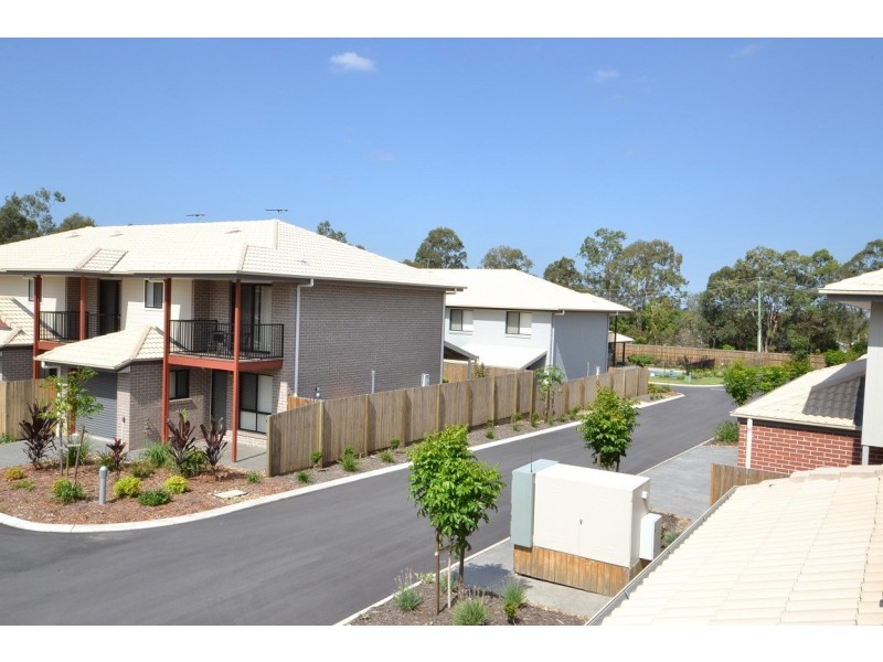 2/9 Milan Street, Forest Lake QLD 4078