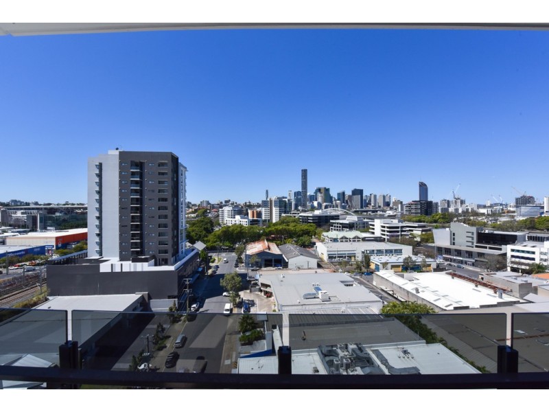 Milton QLD 4064