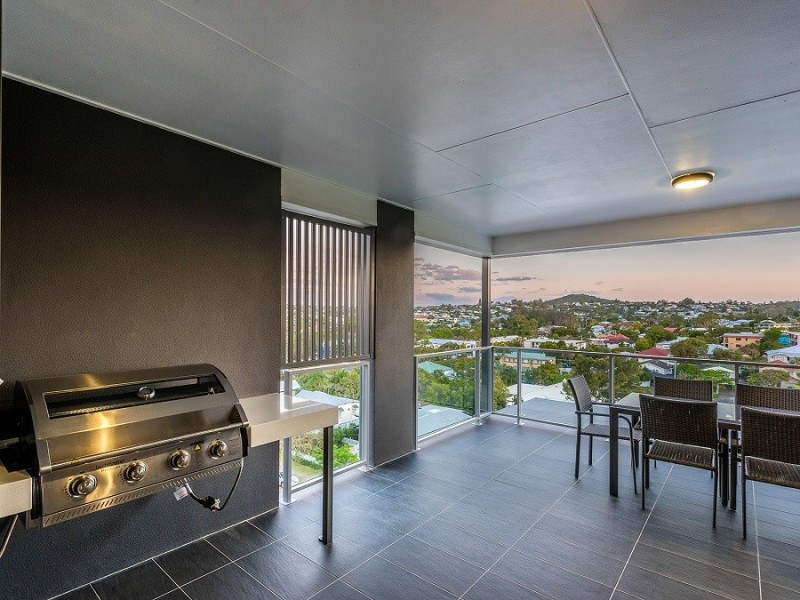 2/19 Talbot Street, Coorparoo QLD 4151