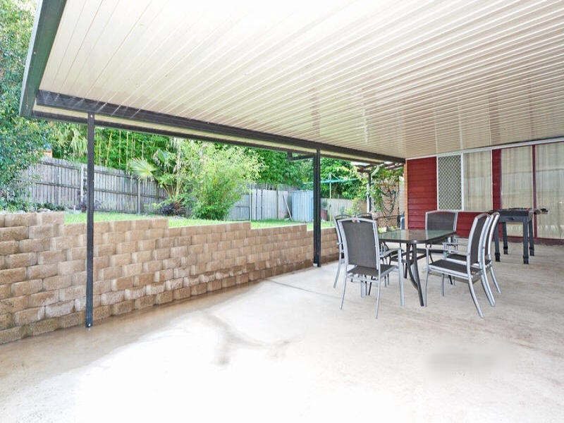 7 Flag Street, Jamboree Heights QLD 4074