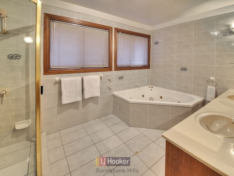 36a Legrand street, Macgregor QLD 4109