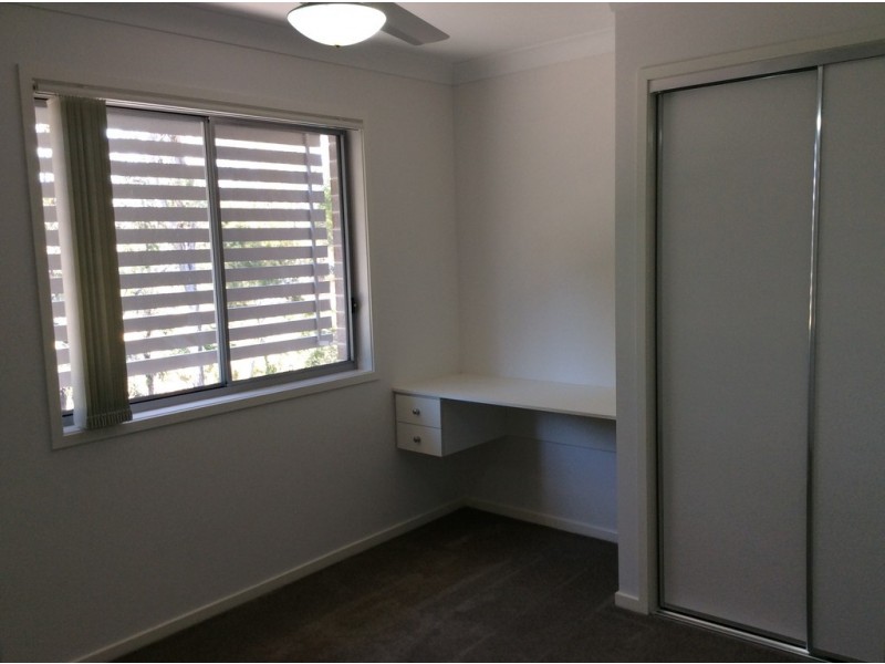 58 104A River Hills Road, Eagleby QLD 4207