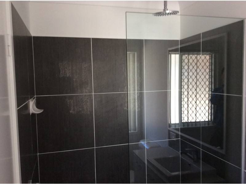 4/10 Bishop Street, Eagleby QLD 4207