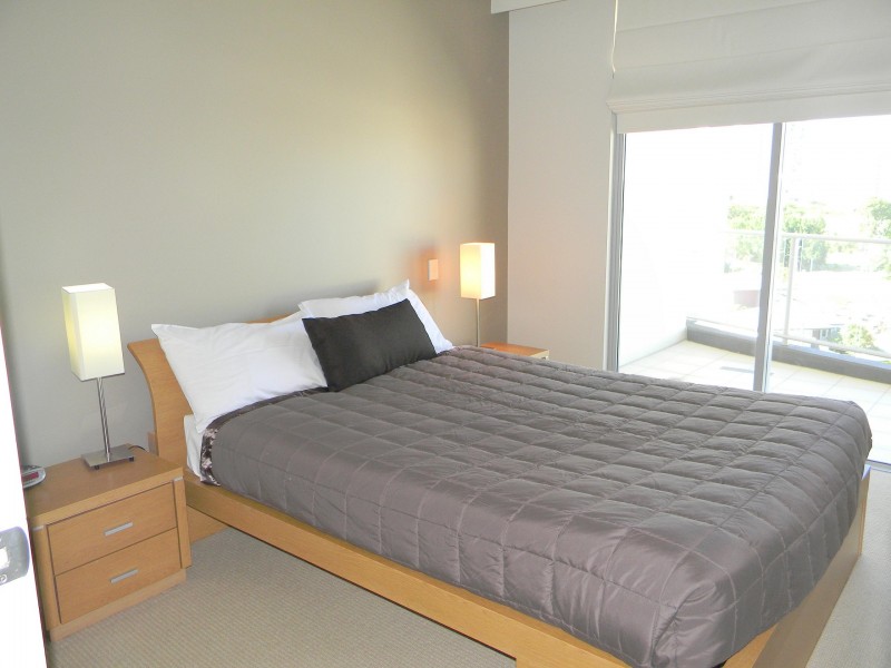 21-31 Cypress Avenue, Surfers Paradise QLD 4217