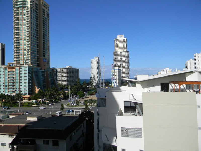 21-31 Cypress Avenue, Surfers Paradise QLD 4217