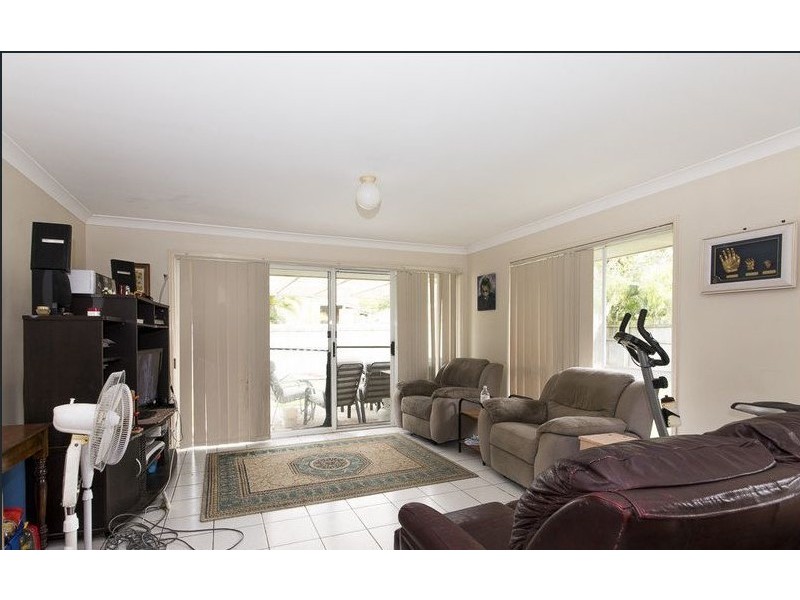 1 CELESTE COURT, Wynnum West QLD 4178