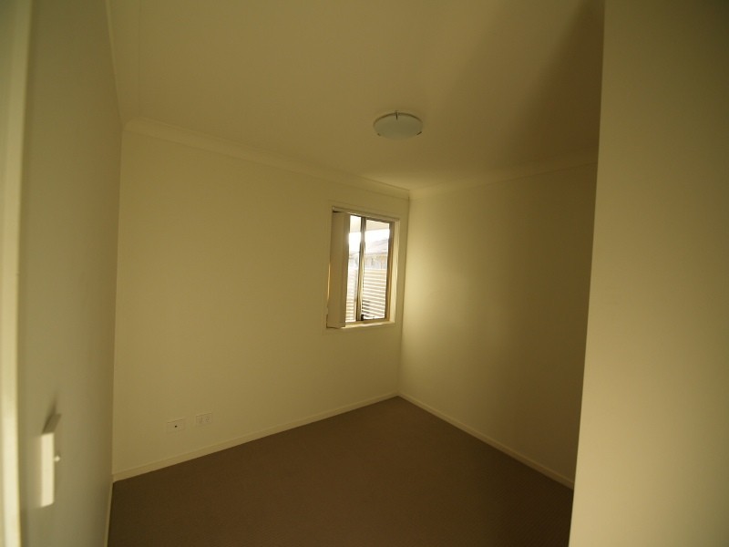 LL/30 Fleet Drive, Kippa-ring QLD 4021