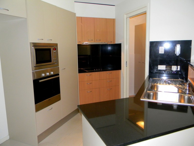 21-31 CYPRESS AVE, Surfers Paradise QLD 4217