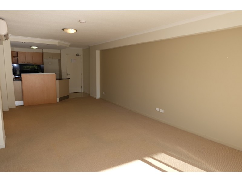 21-31 cypress avenue, Surfers Paradise QLD 4217