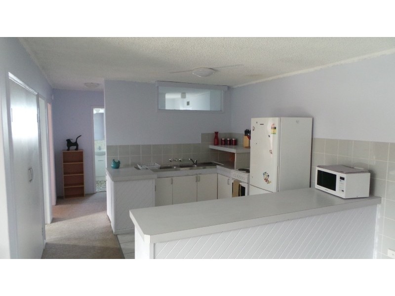10 72 MARINE PARADE, Southport QLD 4215