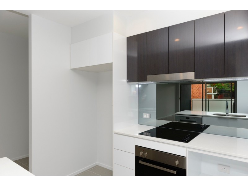 104 / 676 Brunswick Street, New Farm QLD 4005