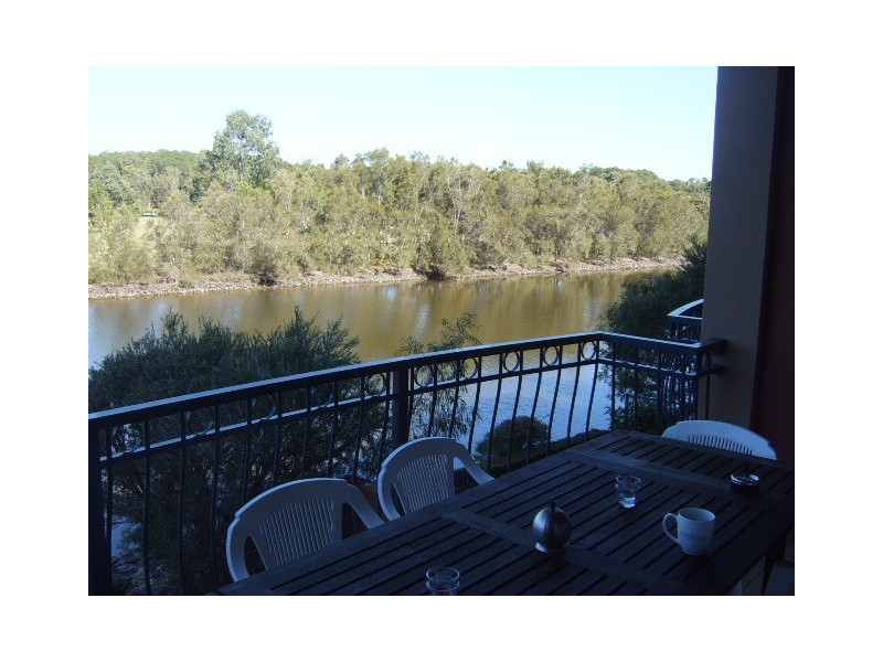 25/4 University Drive, Robina QLD 4226