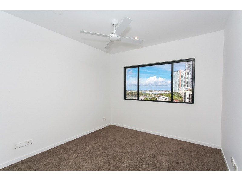 11 Andrews St, Southport QLD 4215