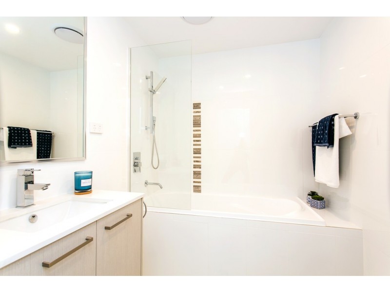 11 Andrews St, Southport QLD 4215