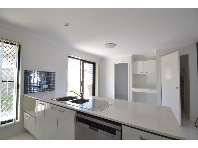 65/9 Milan Street, Forest Lake QLD 4078