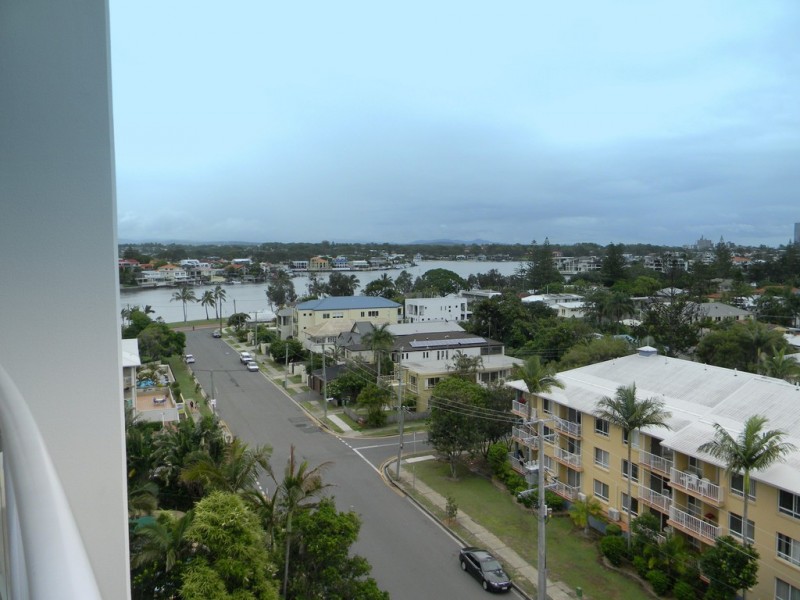 21 CYPRESS AVENUE, Surfers Paradise QLD 4217