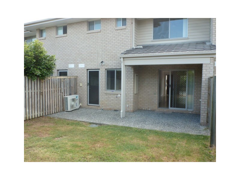 W/86 CARSELGROVE AVENUE, Fitzgibbon QLD 4018