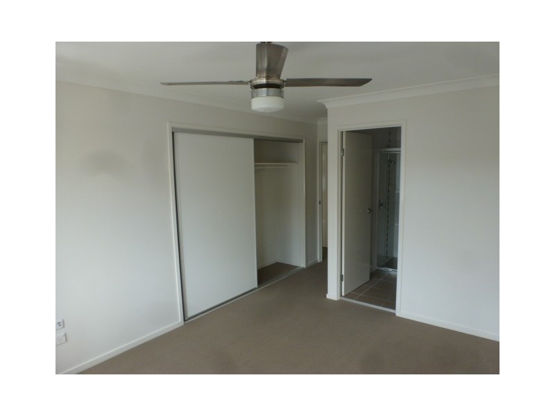 W/86 CARSELGROVE AVENUE, Fitzgibbon QLD 4018