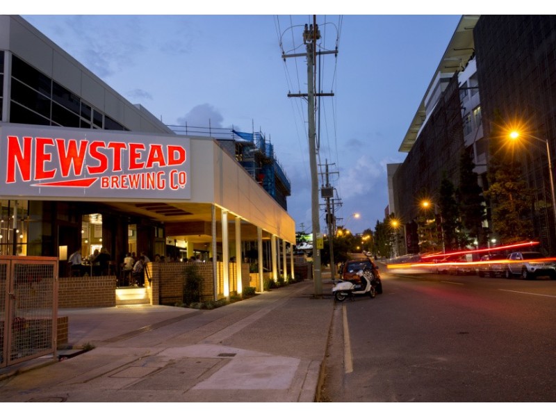 22 Railway Tce, Milton QLD 4064