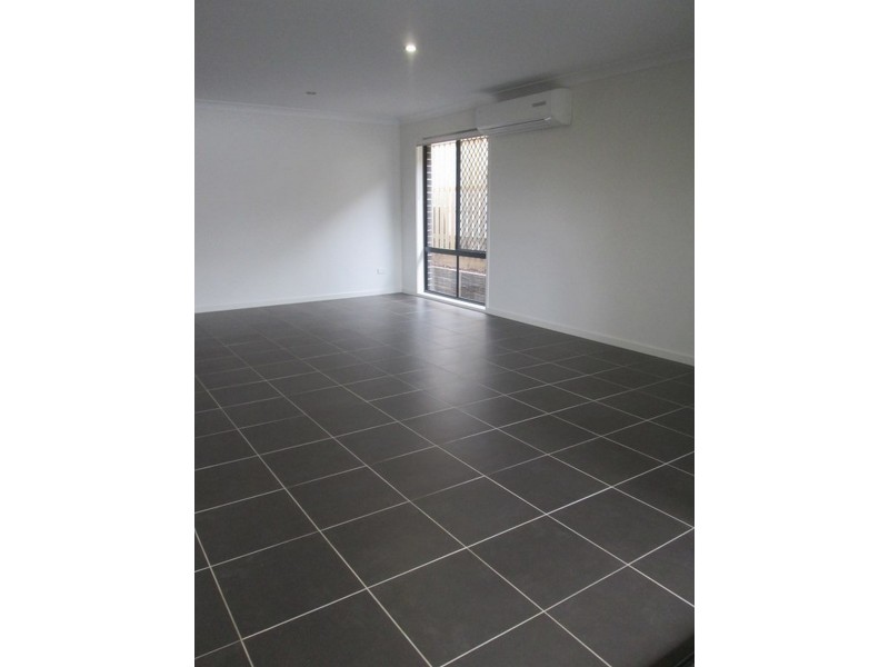 46A Bowerbird Crescent, Dakabin QLD 4503
