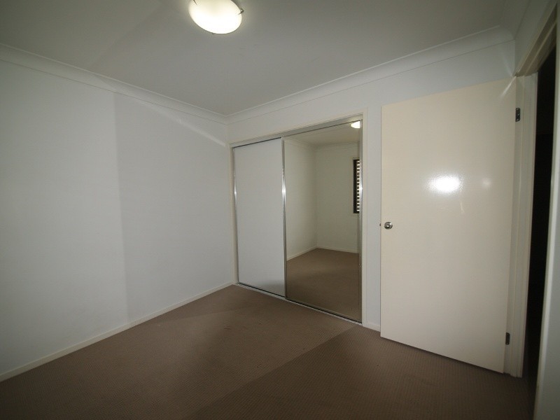 IH/30 Fleet Drive, Kippa-ring QLD 4021